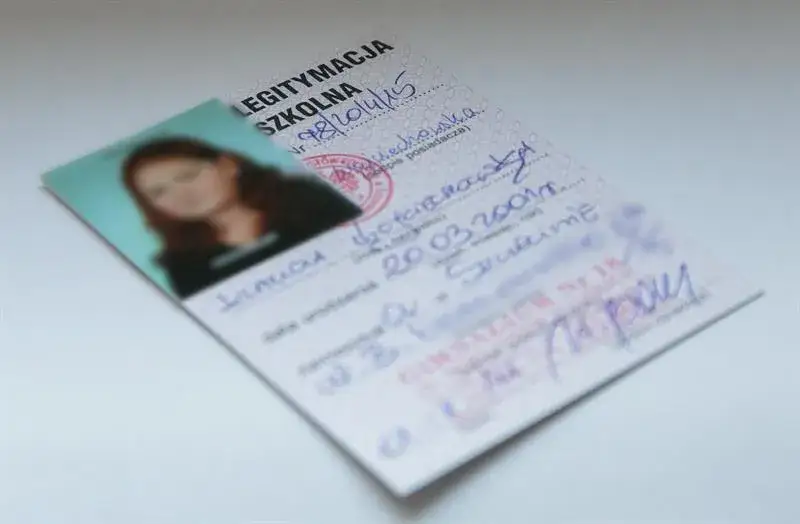 Zdjęcie Jakie dane do legitymacji szkolnej są naprawdę niezbędne?